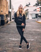 Анкета проститутки Лилия - метро Теплый Стан, возраст - 22